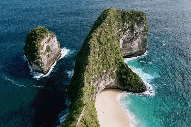 Full Day Land and Sea Tour to Nusa Penida with 4 Snorkeling Spots - Lunch on Penida: Infinity Pool Views and a Proper Break