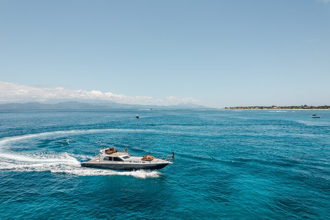 Full Day Nusa Penida by Honey Milk Yacht 13 meters - Lunch at Khamara With a Private White Sand Beach Moment