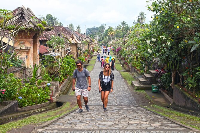 Full-Day Private Guided Exploring Bali as You Wish Tour - Beaches from Seminyak to Nusa Dua: choose your vibe