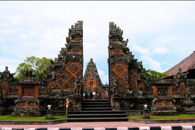 Full Day Private Guided Tour in Bali - Starting with Barong Dance and Fire Dance: The Good vs Evil Story