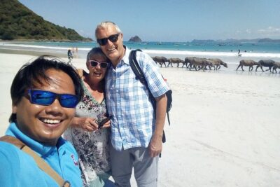 Full-Day Private Trip to South Lombok - Pickup, air-con, and that small comfort you’ll notice
