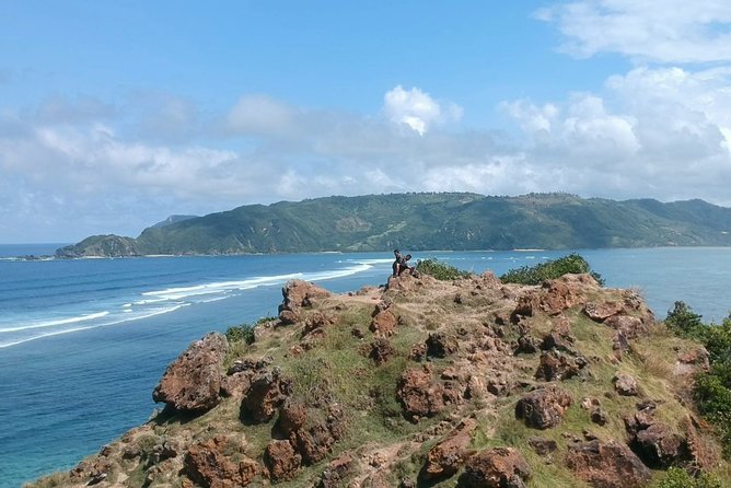Full-Day Private Trip to South Lombok - Mawun Beach: sun time, but respect the tide