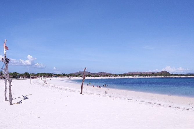 Full-Day Private Trip to South Lombok - Tanjung Aan Beach: flat, long, and made for walking