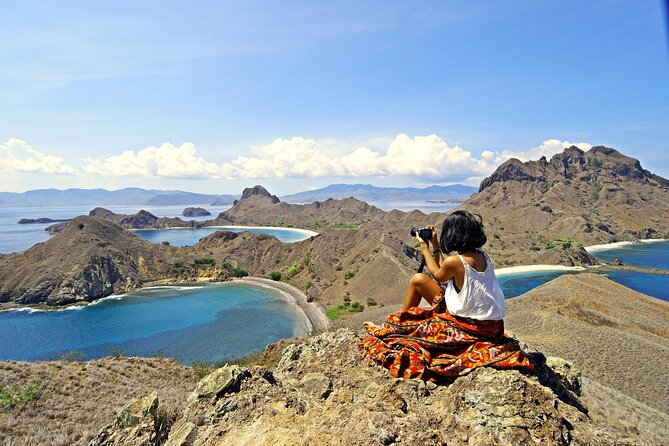 Full Day Trip to Explore 6 Destinations in Labuan Bajo and Komodo - Pink Beach: camera time, quick snorkeling options, and why timing matters