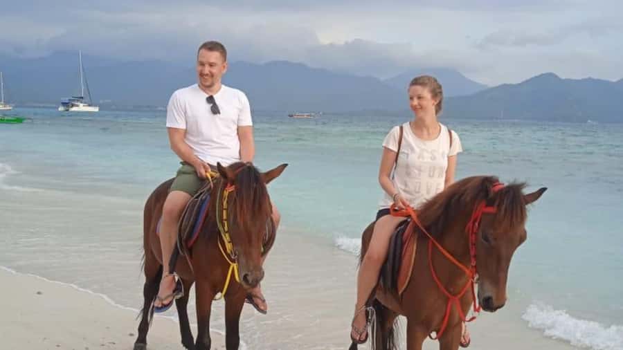 Gili Air: 1-Hour Horse Riding Adventure - Practical Logistics You Can Actually Plan Around