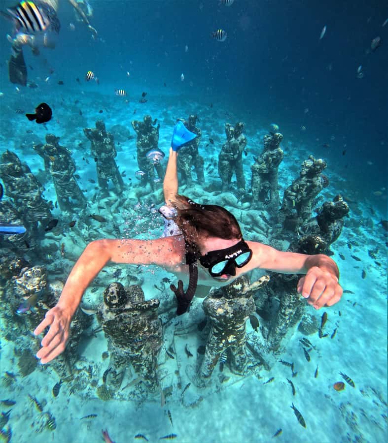 Gili Islands: Private or Shared Snorkeling Boat Trip - Underwater statues and coral gardens: where the reef turns into photos