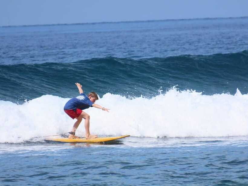 Gili Trawangan: A Surfer’s Paradise in the Ocean’s Heart - Price and Logistics: Getting Your Money’s Worth