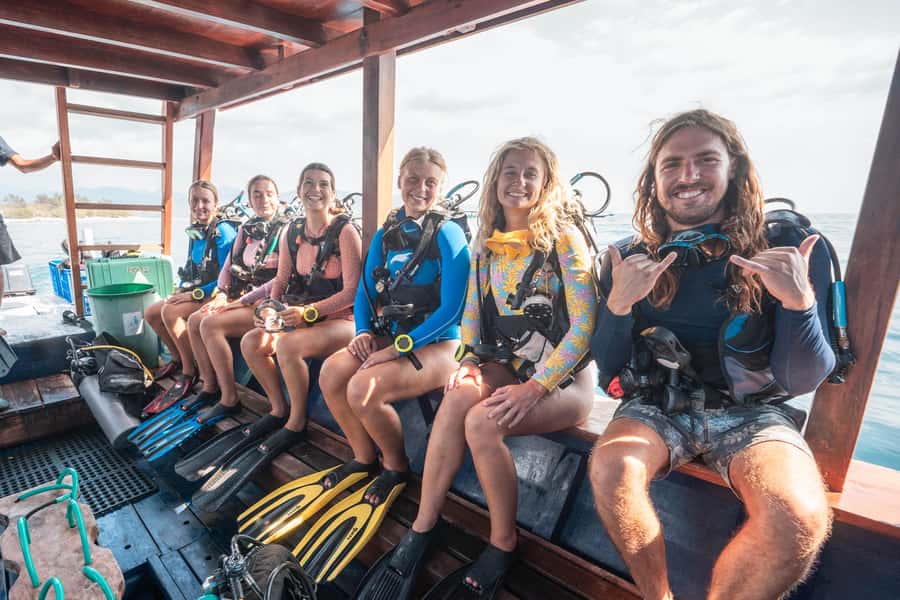 Gili Trawangan : Discovery Scuba Diving - The ocean session: guided, calm, and beginner-paced