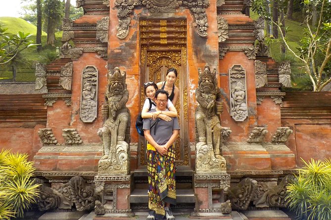 Half-Day Ubud Electric Cycling Tour to Tirta Empul Water Temple - Out of Traffic Into Rice Terraces: Why the Ride Part Matters