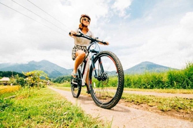 Halo Bike Cycling Tour Downhill - Real-Life Bali: Rice Farmers, Culture Lessons, and Village Interactions