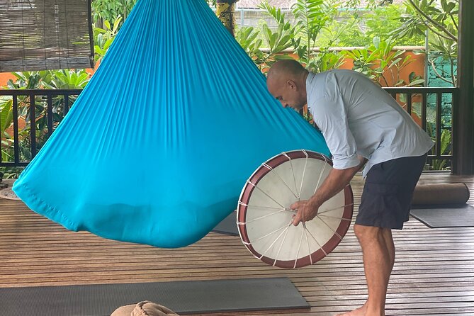 Hammock Sound Healing on Nusa Lembongan, Bali - A one-hour gong sound bath in a silk hammock