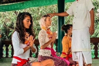 Healing purification spiritual Tour - Uma Pakel Agro Tourism: Herbal Tea, Forest Views, and Photo Options