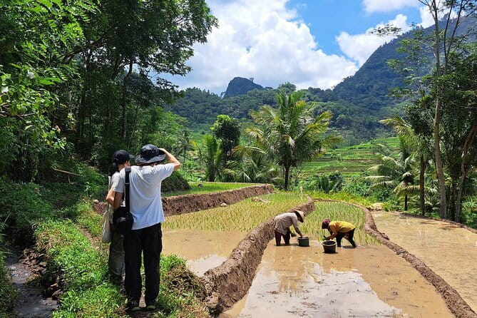 Hidden Waterfall & Selogriyo Rice Terraces Trek from Yogyakarta - How Kedung Kayang Waterfall delivers Mount Merapi drama