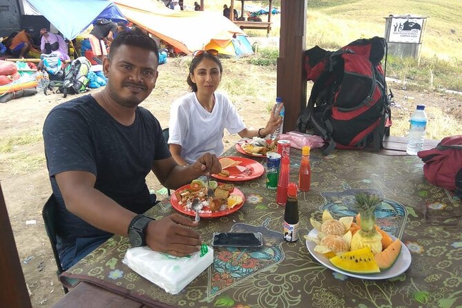 Hiking Rinjani 3 days 2 nights summit - Lake - Entering the Rinjani Trail From Sembalun Grassland