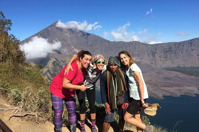 Hiking Rinjani Volcano To Crater rim Senaru 2 Days, Group - Syam Trekker - Entering the Senaru Route: Why the Crater Rim Matters