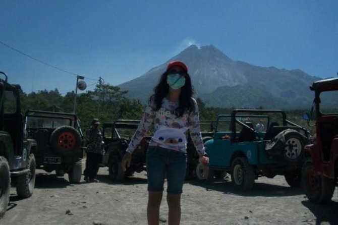 Hill's Sunrise and Temples Tour from Yogyakarta - VIP Borobudur sunrise: what included entry really buys you