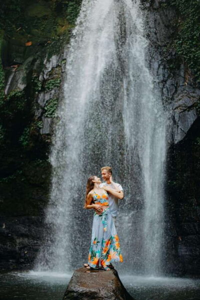 Hire Bali Private Professional Photographer with Edit Photos - Choosing your route: 04.00 sunrise circuit vs Ubud signature vs waterfall
