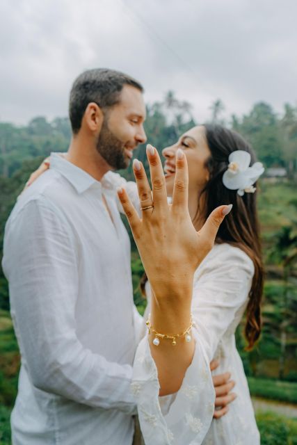Hire Bali Private Professional Photographer with Edit Photos - Ubud signature photos: rice terraces, coffee, temples, and the elephant park