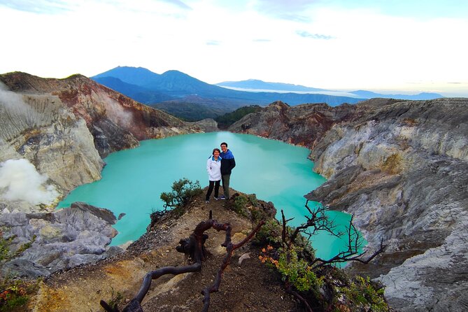 Ijen Blue Fire Trekking - Guide quality at Ijen: what Aldo, Malik, and Andy-style hosting tends to mean