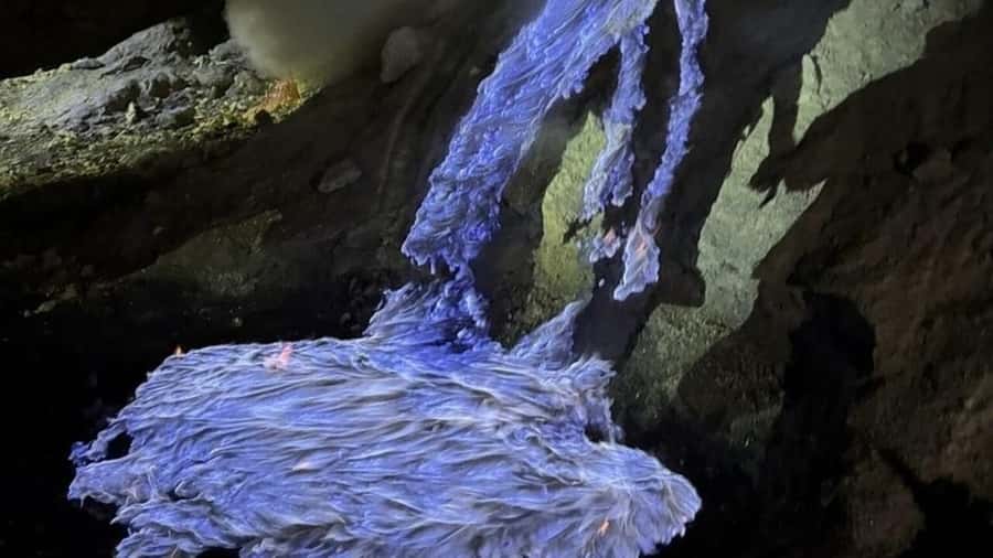 Ijen Crater Blue Fire Night Hike - The Blue Fire Magic: Why You Do This at Night