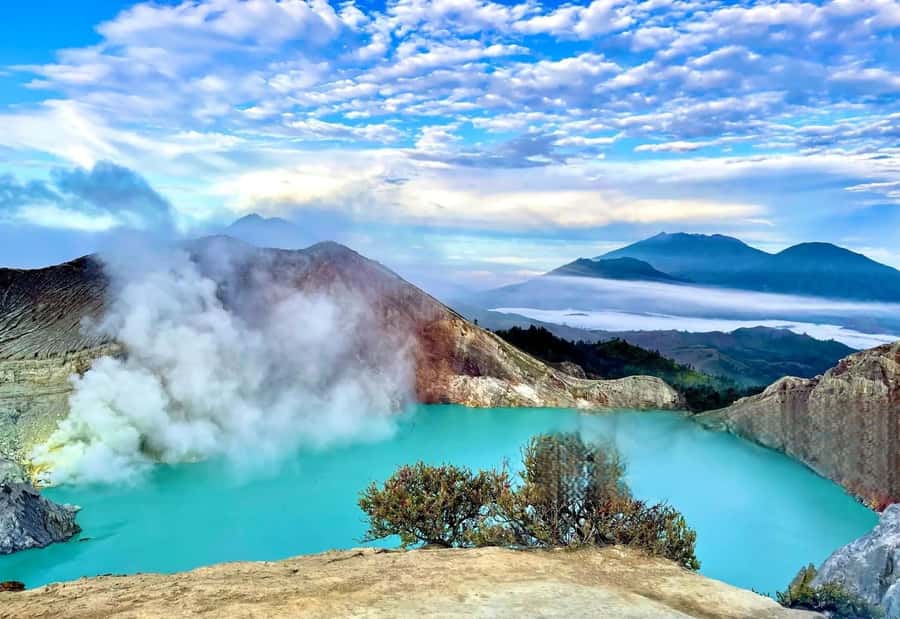 Ijen Crater Blue Fire Night Hike - The Night Hike to the Crater Rim: Headlamp Time, Careful Steps