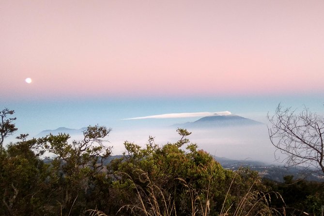 Ijen Crater Tour - The night hike goal: blue fire from the rim, turquoise lake in the dark