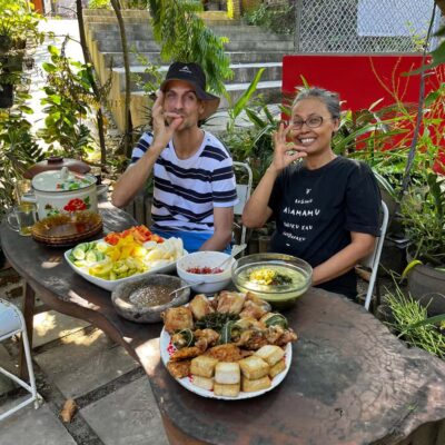 Indonesian Cooking Class in Yogyakarta - Meet Endah Pawon, and Learn Indonesian Cooking Culture at Home Speed