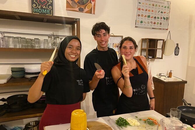 Indonesian Food Cooking Class of Gili Air - Cooking by the Harbor: Finding Gili Air’s Cooking Class