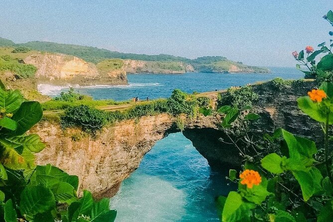 Instagram Iconic Nusa Penida Tour (All-Inclusive) - Rumah Pohon treehouse stop: a fun break in the middle