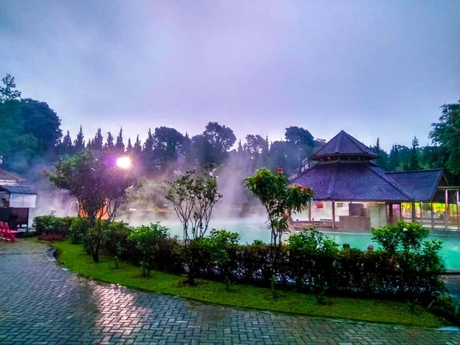 Jakarta: Bandung Volcano Day Tour - Who this tour is best for (and who should skip it)