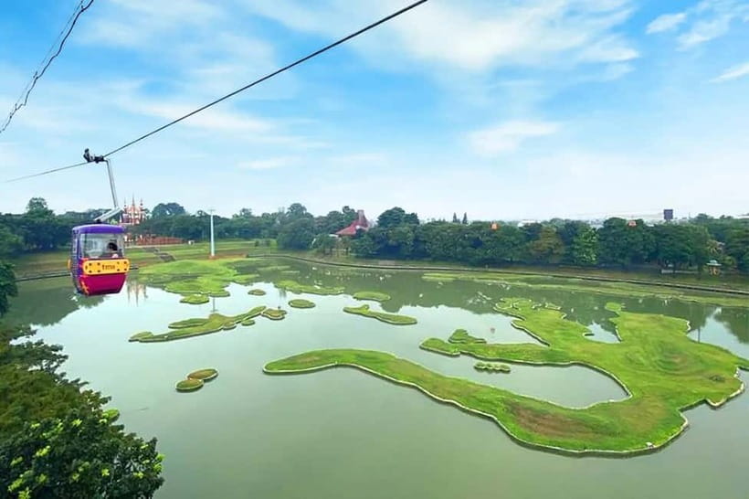 Jakarta: Cable Car Ride at Mini Indonesia Cultural Park - Timing rules: cable car runs 9AM–3PM (park stays open longer)