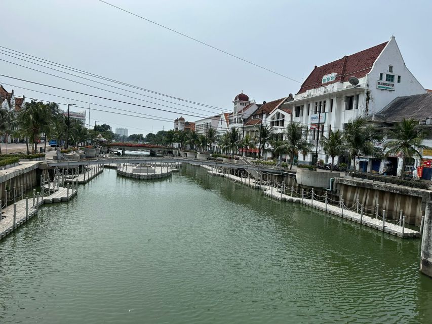Jakarta: Cultural, Religious, and Historical Highlights Tour - Who this tour suits best (and who should think twice)