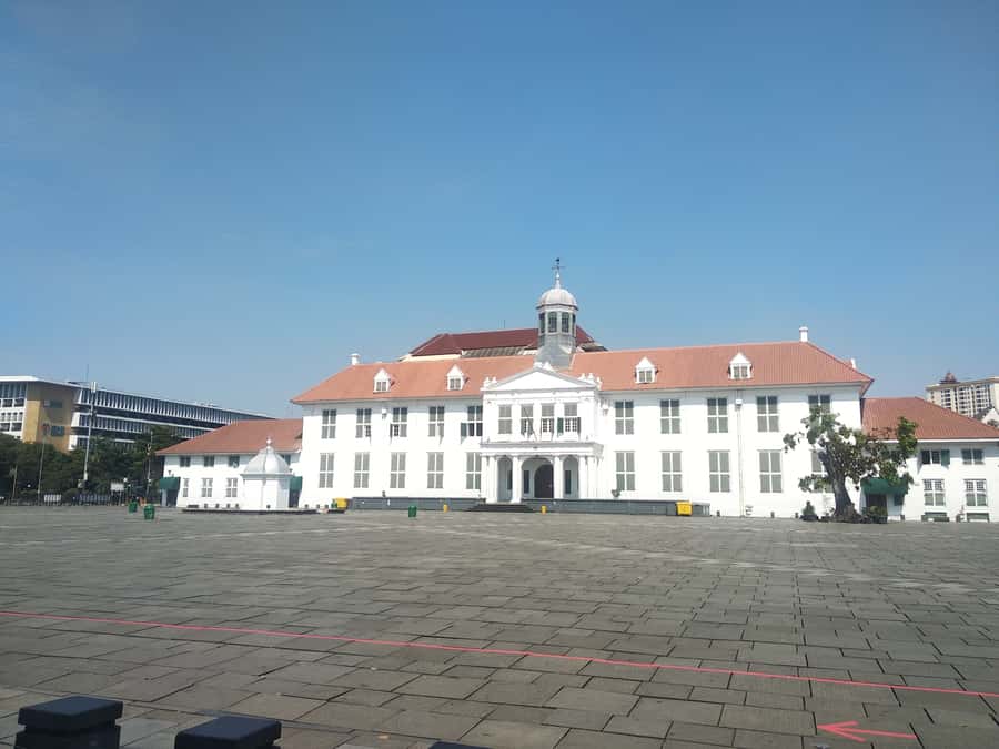 Jakarta : Enjoy Jakarta Private City Tour - Who this tour is best for (and who should choose something else)