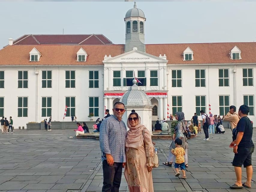 Jakarta Half Day Heritage Tour of Old Batavia - Kota Tua, Monas, and Jembatan Kota Intan: icons plus quick photo wins
