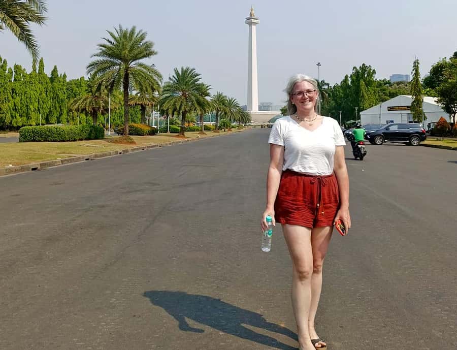 Jakarta Half-Day Sightseeing Tour To Modern and Old Town - Old Batavia and modern Jakarta, in one workable half-day