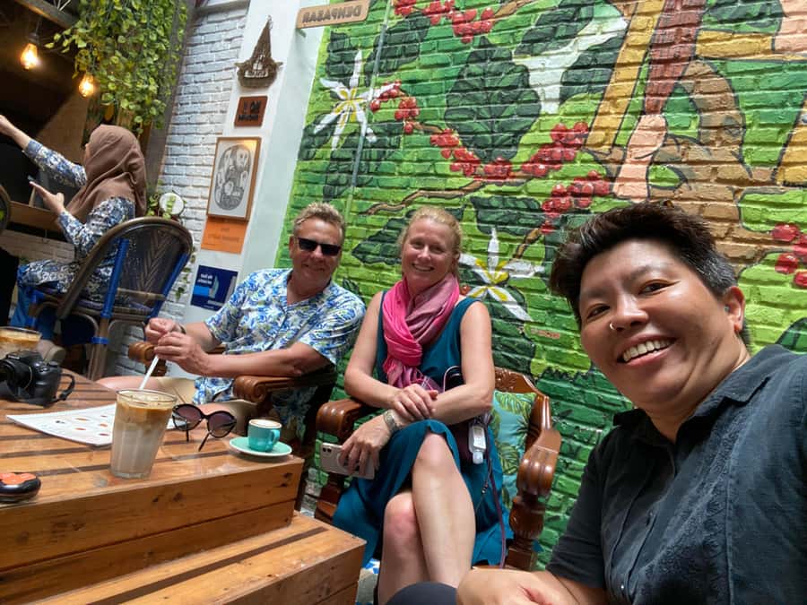 Jakarta: Like a Local Customized Guided Tour - How the Customized Tour Works With Your Local Guide
