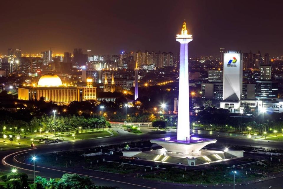 Jakarta: Private Guided Sightseeing & Street Food Night Tour - New Chinatown: where the evening turns into a final food crawl