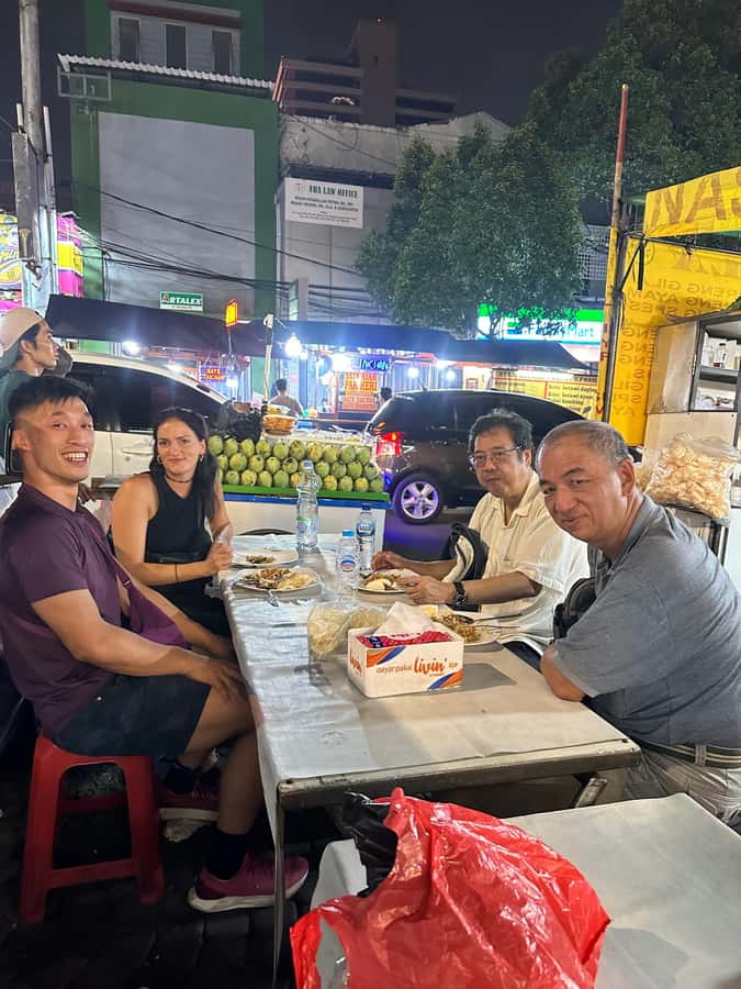 Jakarta: Street Food Tour with a Local Guide - Soto Betawi: the creamy beef soup that anchors the tour