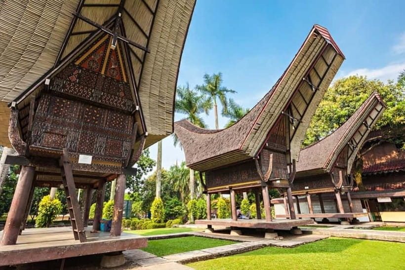 Jakarta: Taman Mini Indonesia Cultural Park Entry Ticket - Museums inside the park: what to plan for (and what’s extra)