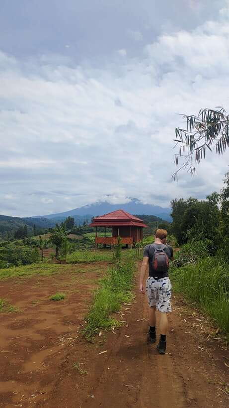 Jakarta to Bogor: Luhur Waterfall and Lake Lido Day Trip - Timing, photos, and souvenir stops that won’t derail your day