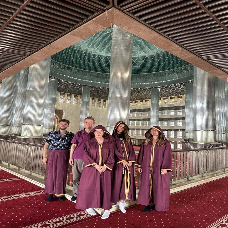 Jakarta Walking Tour: Explore Jakarta as the Locals do - Why this Jakarta tour feels like commuting, not sightseeing