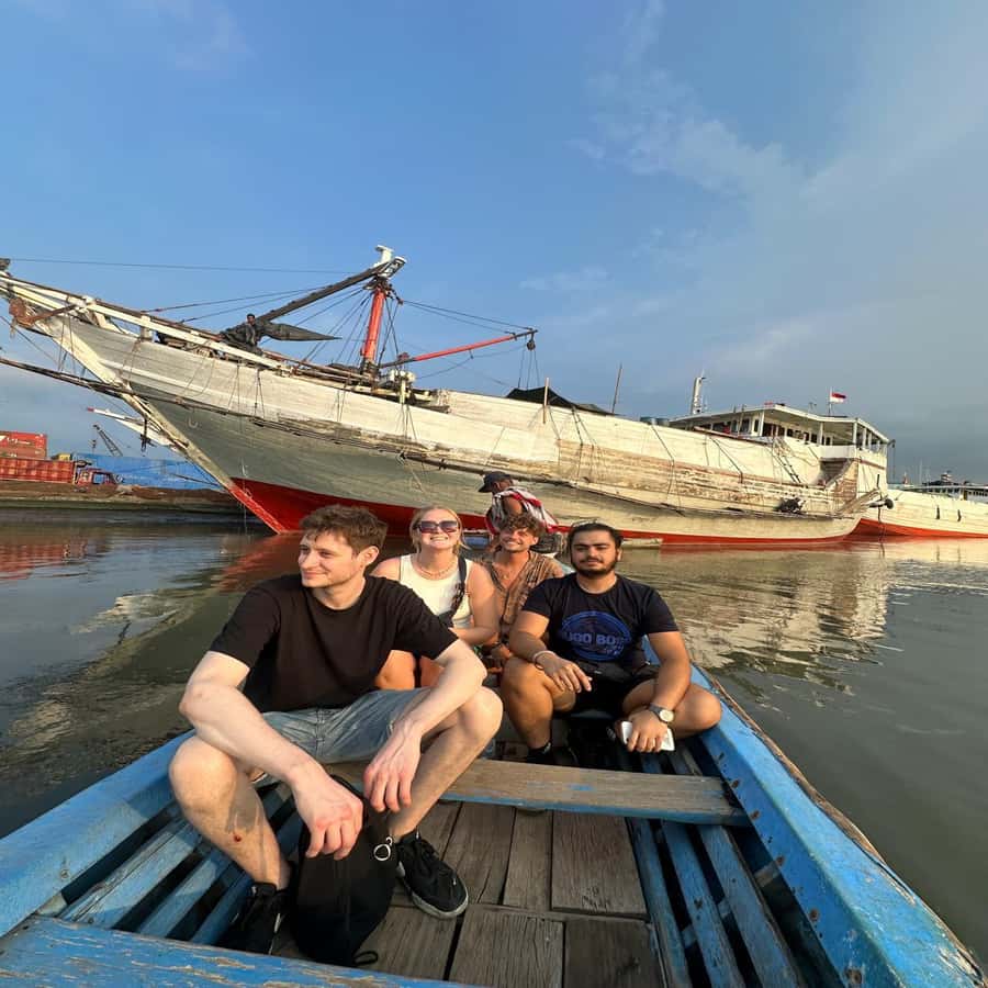 Jakarta Walking Tour: Explore Jakarta as the Locals do - Sunda Kelapa Old Harbor: the boat ride that makes Jakarta feel like a port city