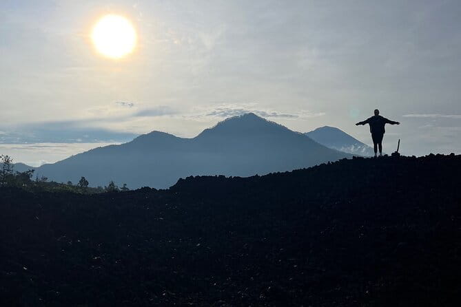 Jeep Mount Batur and Hot Springs with instagram fotos - Mt. Batur at 1,365 Meters: Sunrise, Breakfast, and Roof-Top Views