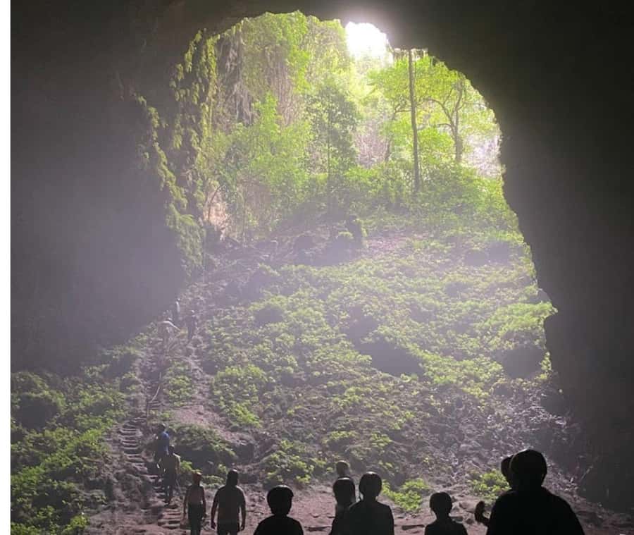 Jomblang Cave & Pindul Cave Including Guide, Lunch & Ticket - Pindul Cave Tubing: Emerald Water, Stalactites, and That River Finish