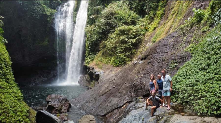 Jumping Sliding at Aling- Aling Waterfall and Handara Gate - Should You Book This Aling-Aling and Handara Day Trip?