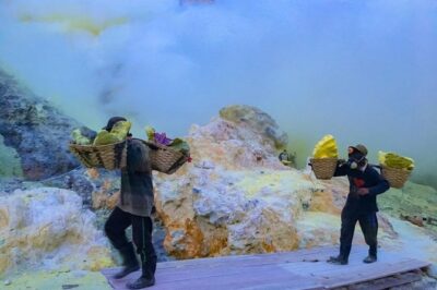 Kawah Ijen Blue Fire Tour - Share Package - The climb: what the crater hike includes and how long it feels