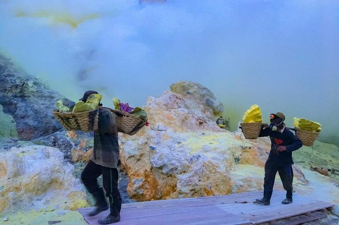 Kawah Ijen Blue Fire Tour - Share Package - The climb: what the crater hike includes and how long it feels