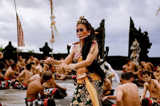Kecak and Fire Dance Ticket at Uluwatu Temple - What Happens at the Show: Kecak Chanting, Costumes, and Fire
