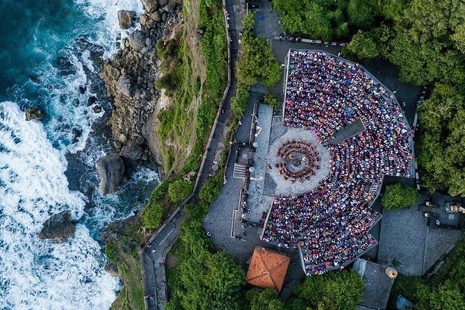 Kecak Fire Dance and Sunset at Uluwatu Temple All Inclusive - The smooth part: pickup, private transport, and traffic reality
