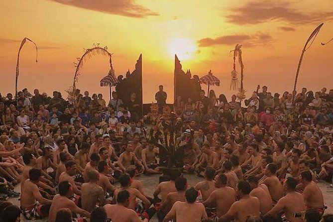 Kecak fire dance and uluwatu temple tour - free wifi - How to make the schedule work in your favor